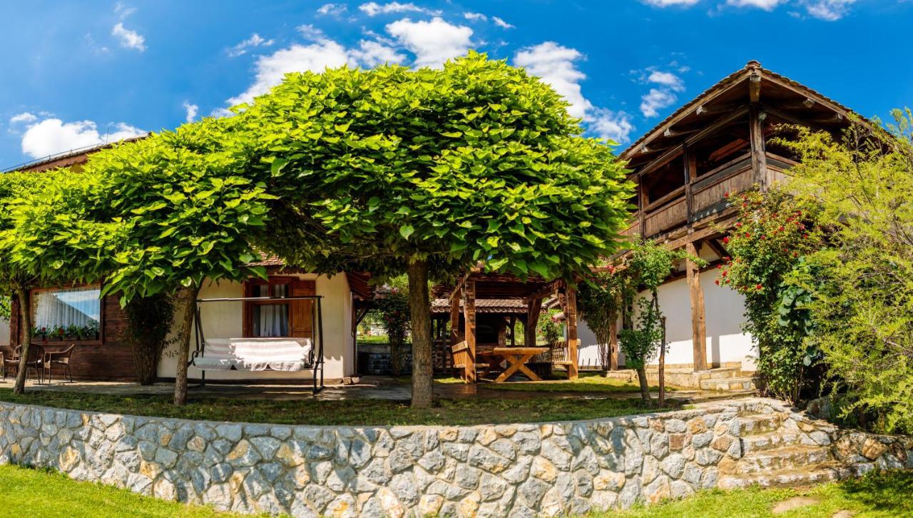 Woodland Resort Κραγκούγιεβατς Εξωτερικό φωτογραφία