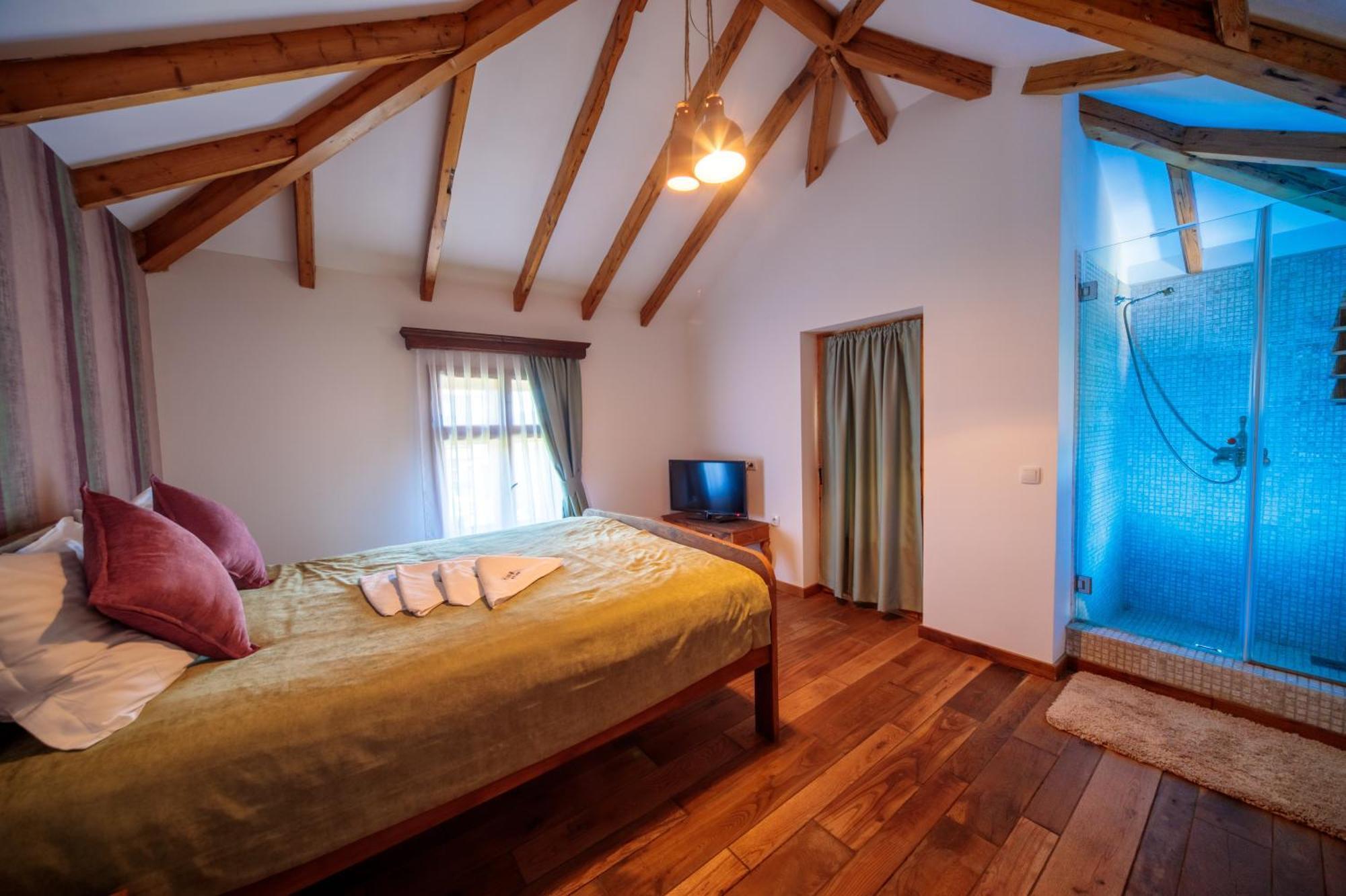 Woodland Resort Κραγκούγιεβατς Εξωτερικό φωτογραφία